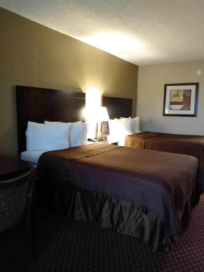 Deerfield Inn Блайтвил Екстериор снимка