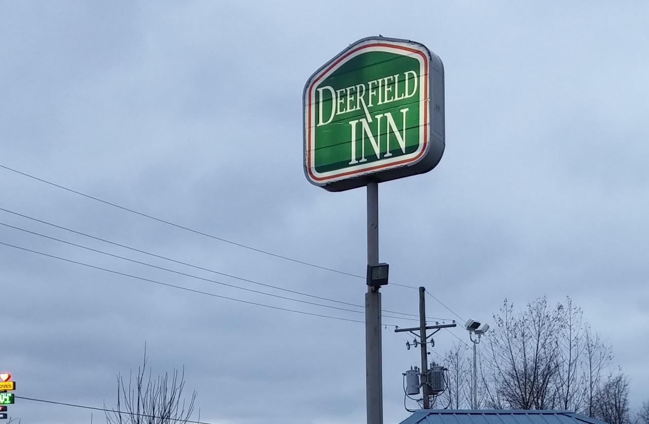 Deerfield Inn Блайтвил Екстериор снимка